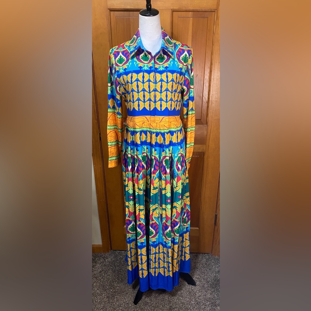 Vibrant Multicolor Abstract Print Maxi Dress - Picture 2 of 5